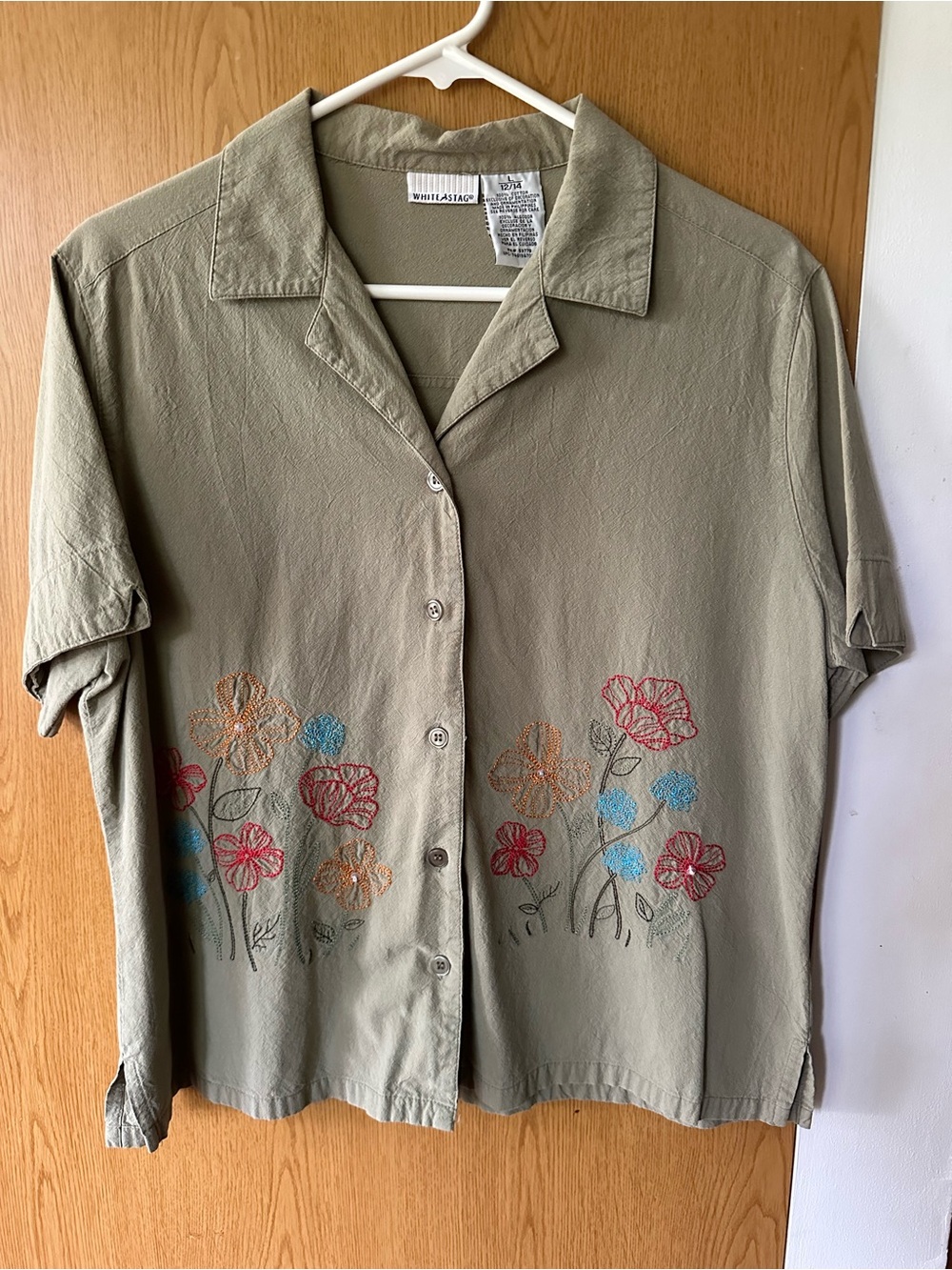 Vintage white stag Embroidered Button-Up camp shirt